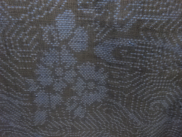 JAPANESE KIMONO / ANTIQUE KIMONO / SILK / DORO OSHIMA TSUMUGI / WOVEN FLOWER